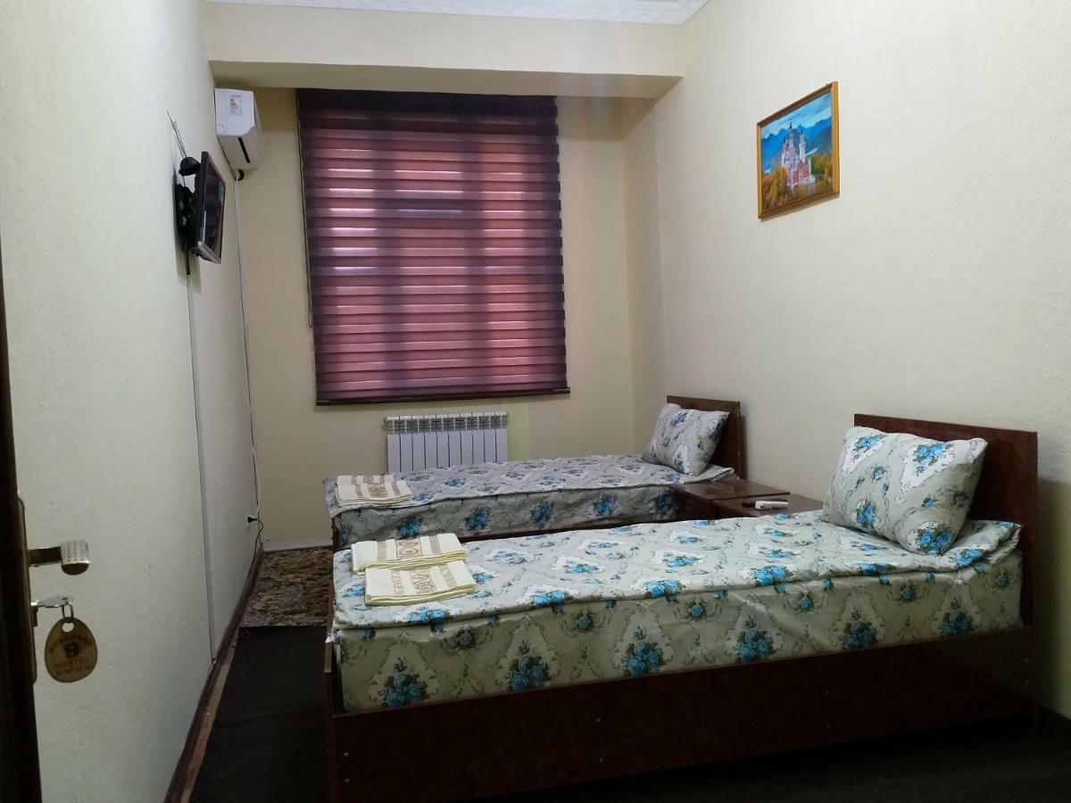 Hostel Mukarram Bukhara Exterior foto