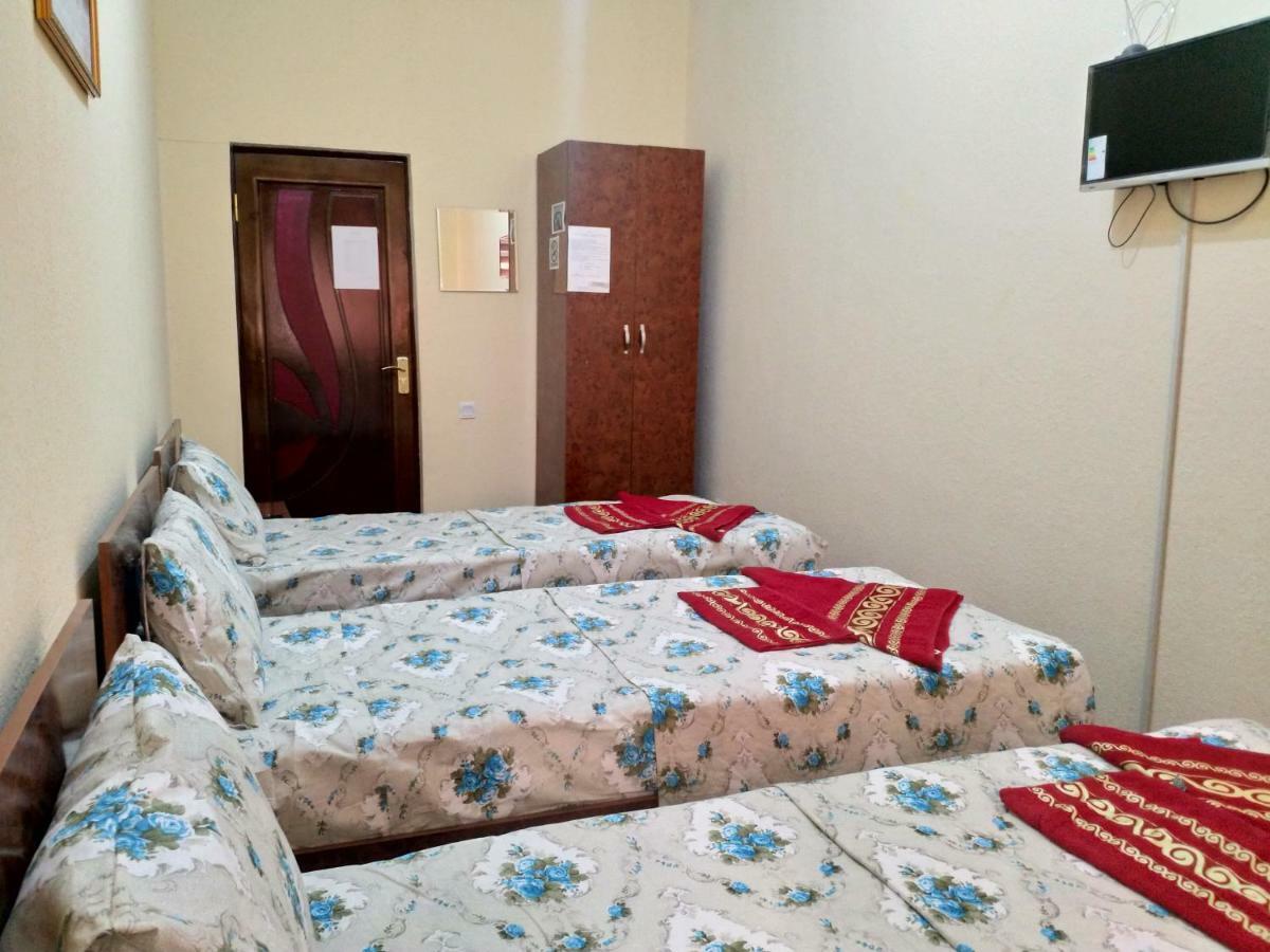 Hostel Mukarram Bukhara Exterior foto