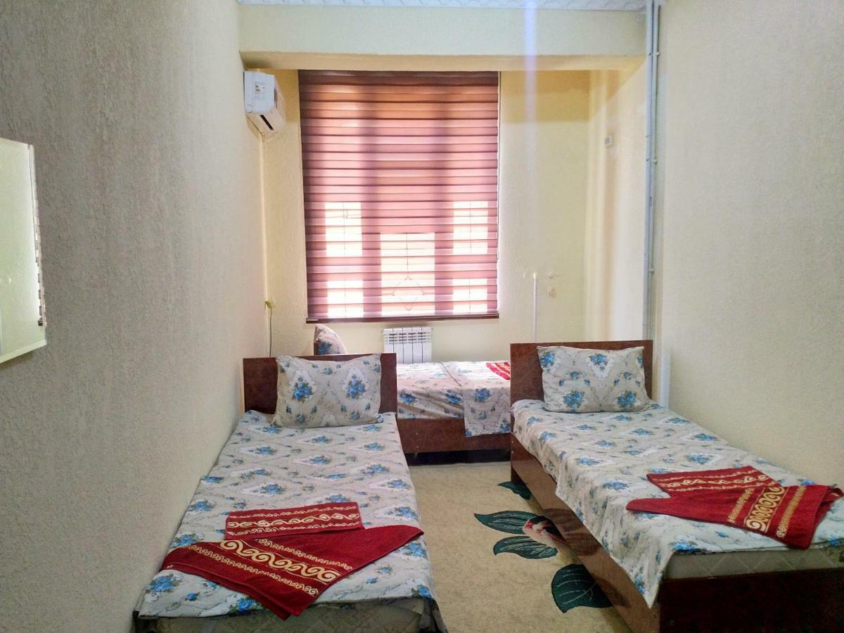 Hostel Mukarram Bukhara Exterior foto